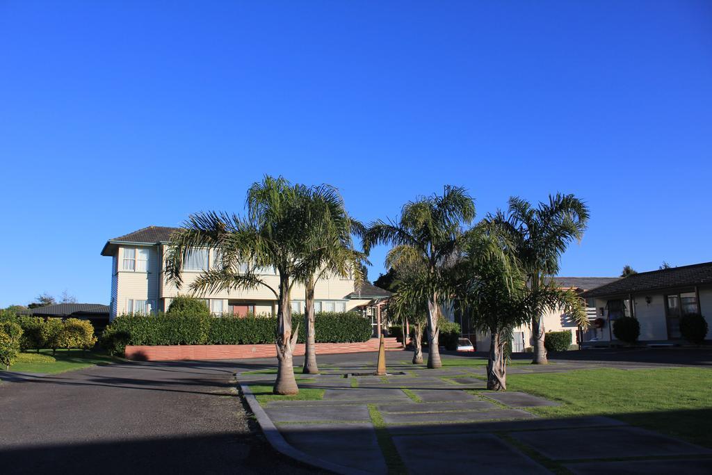Coronation Court Motel Νιου Πλύμουθ Εξωτερικό φωτογραφία