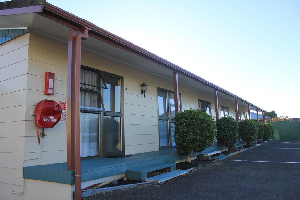 Coronation Court Motel Νιου Πλύμουθ Εξωτερικό φωτογραφία